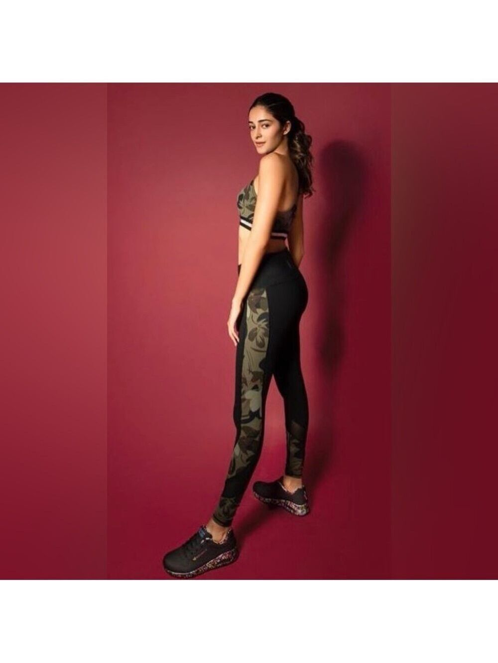 124. Skechers Activewear Black and Green Camouflage Women's Bra & Leggings Set